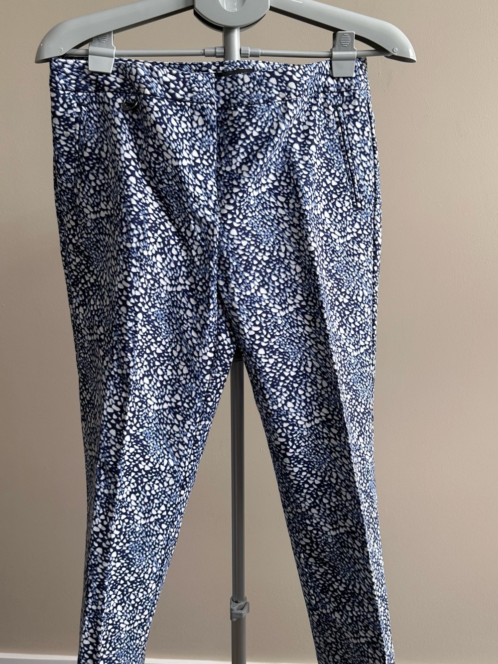 Adrianna Papell Navy and White Printed Dress Pants